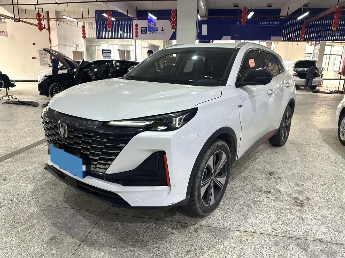 2022 ChangAn Oshan X7 Plus 1.5T 188HP L4 7DCT,autocango,china used car exporter,china ev exporter,chinese used car exporter,chinese used ev exporter