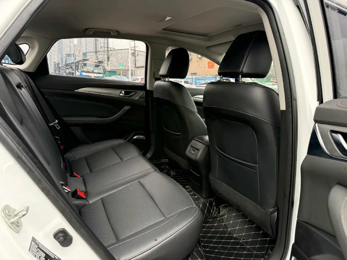 2019 ChangAn Eado 1.6L 128HP L4 6AT,autocango,china used car exporter,china ev exporter,chinese used car exporter,chinese used ev exporter