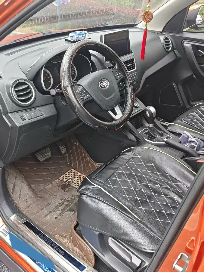 2018 Bestune X40 1.6L 114HP L4 6AT,autocango,china used car exporter,china ev exporter,chinese used car exporter,chinese used ev exporter