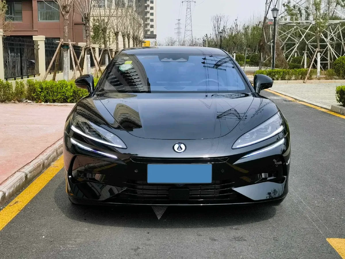 2024 Denza DenzaZ9GT 2.0T 207HP L4 E-CVT PHEV 38.5KWH,autocango,china used car exporter,china ev exporter,chinese used car exporter,chinese used ev exporter