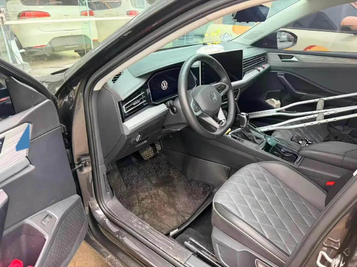 2023 Volkswagen Sagitar 1.5T 160HP L4 7DCT,autocango,china used car exporter,china ev exporter,chinese used car exporter,chinese used ev exporter