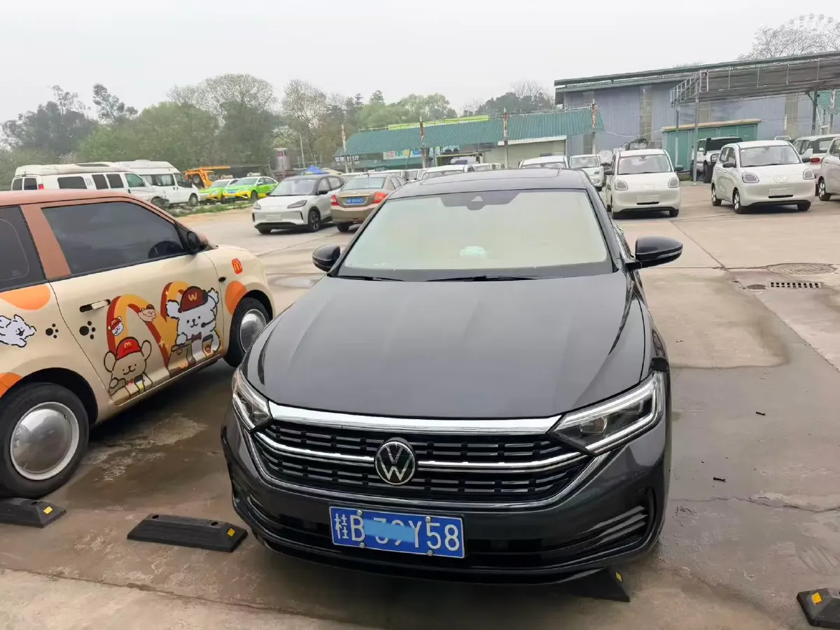 2023 Volkswagen Sagitar 1.5T 160HP L4 7DCT,autocango,china used car exporter,china ev exporter,chinese used car exporter,chinese used ev exporter