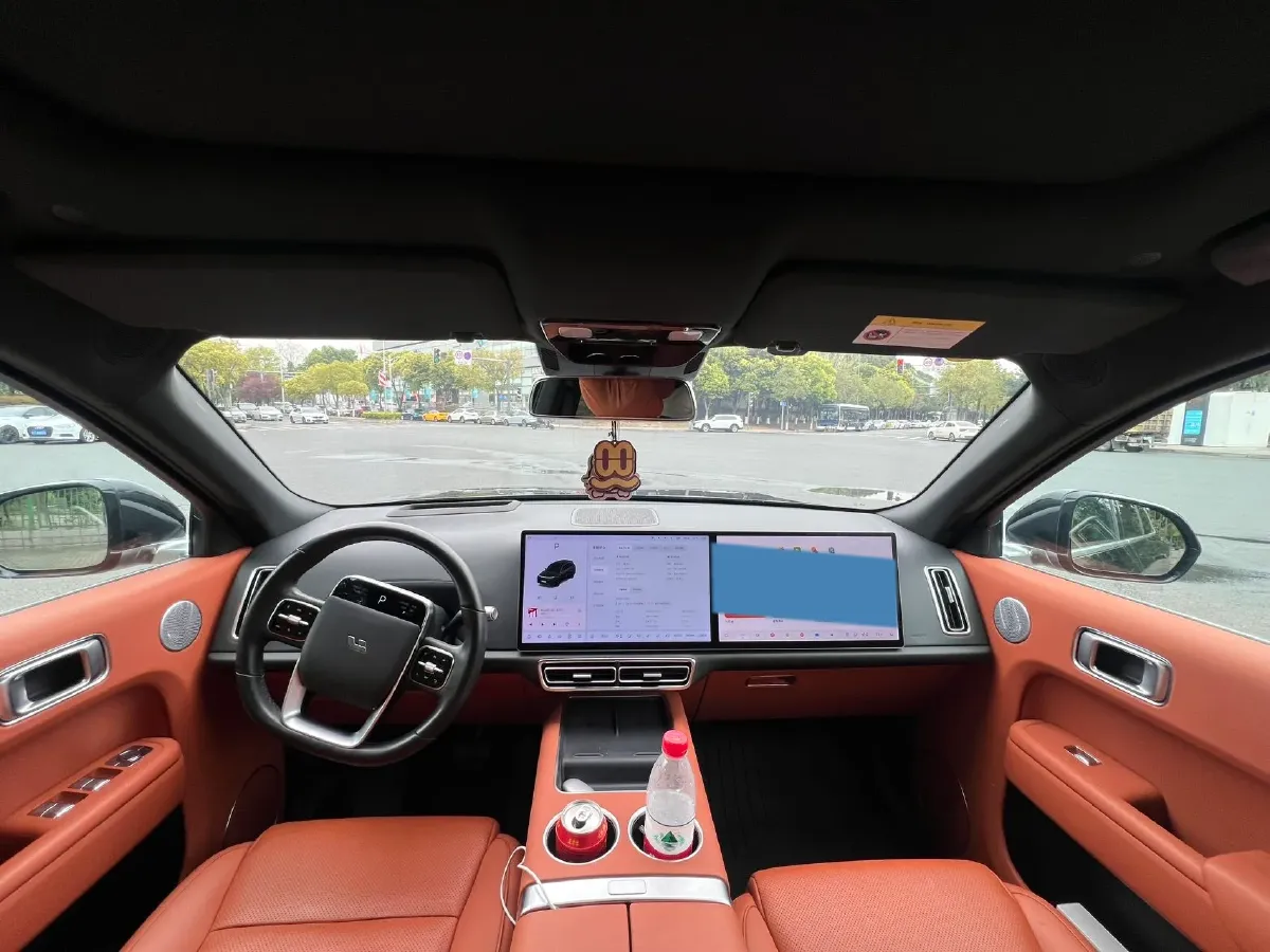 2023 Li L8 Range Extended 154HP REEV 40.9KWH,autocango,china used car exporter,china ev exporter,chinese used car exporter,chinese used ev exporter