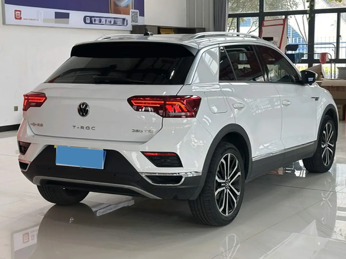 2022 Volkswagen T-Roc 1.4T 150HP L4 7DCT,autocango,china used car exporter,china ev exporter,chinese used car exporter,chinese used ev exporter