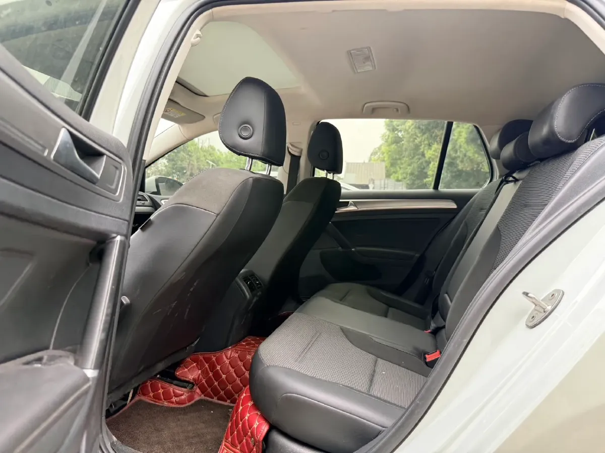 2018 Volkswagen Golf 1.6L 110HP L4 6AT,autocango,china used car exporter,china ev exporter,chinese used car exporter,chinese used ev exporter