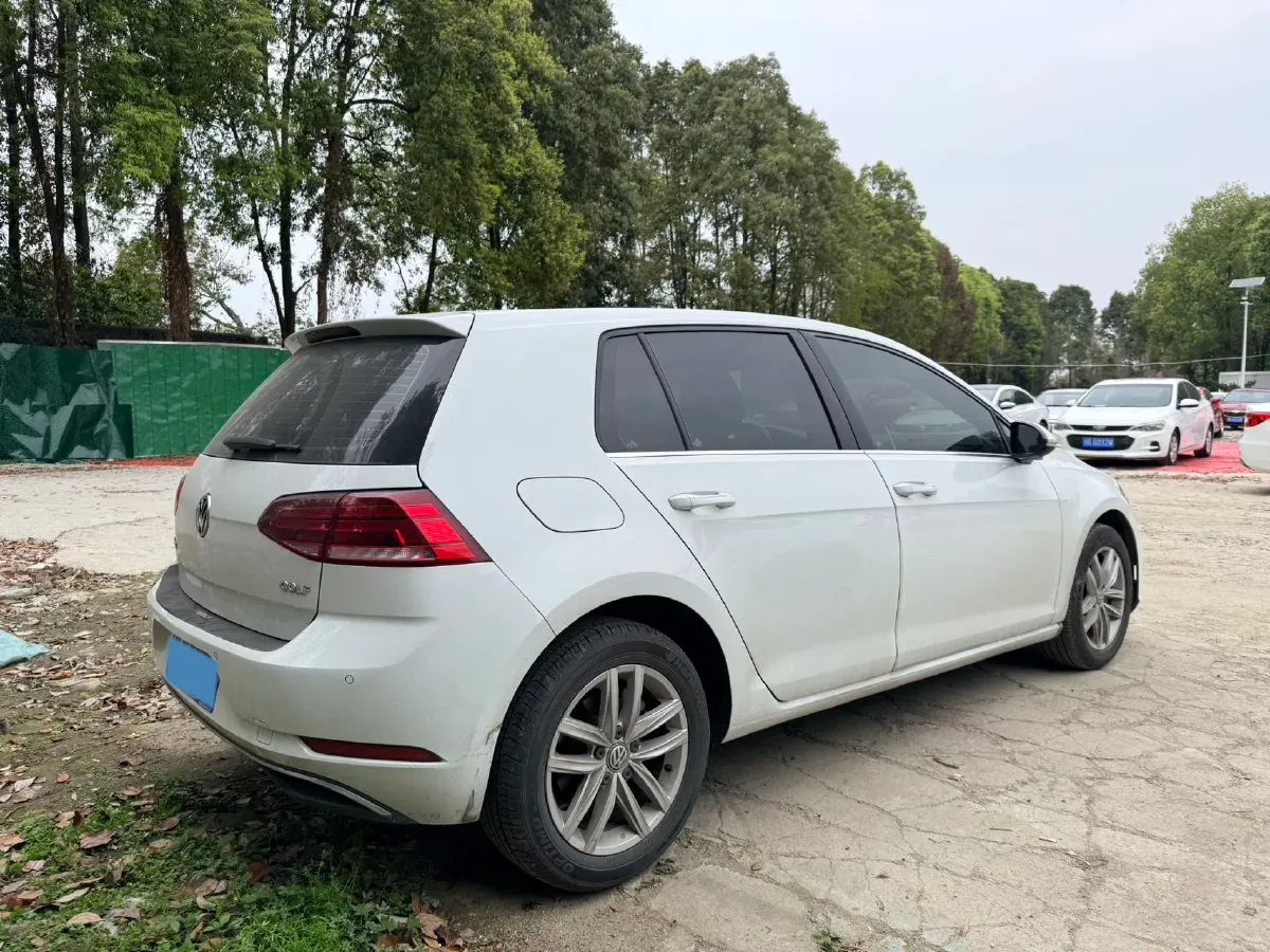 2018 Volkswagen Golf 1.6L 110HP L4 6AT,autocango,china used car exporter,china ev exporter,chinese used car exporter,chinese used ev exporter
