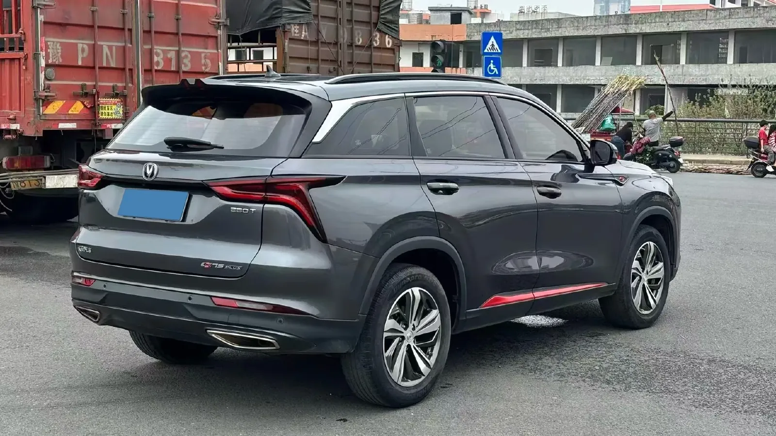 2020 ChangAn CS75 Plus 1.5T 178HP L4 6AT,autocango,china used car exporter,china ev exporter,chinese used car exporter,chinese used ev exporter