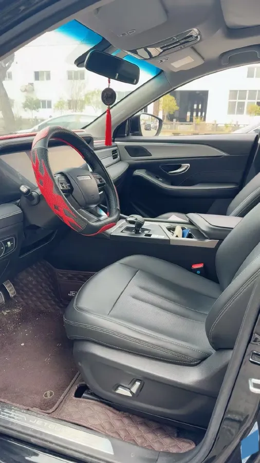 2021 Jetour X90 Plus 1.6T 197HP L4 7DCT,autocango,china used car exporter,china ev exporter,chinese used car exporter,chinese used ev exporter