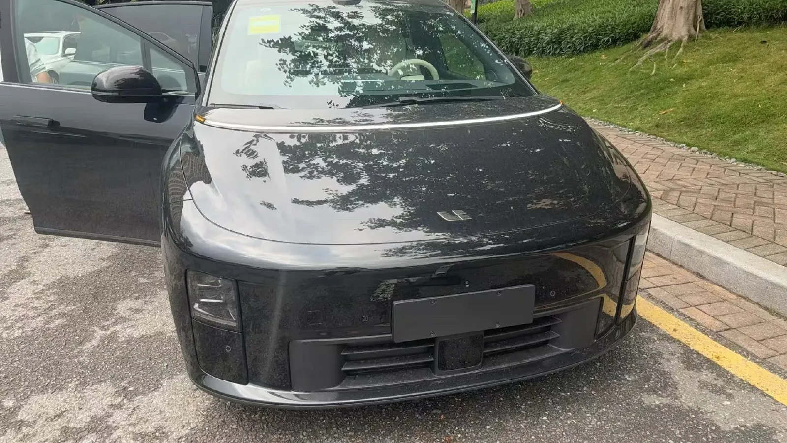 2025 Li i6 BEV,autocango,china used car exporter,china ev exporter,chinese used car exporter,chinese used ev exporter