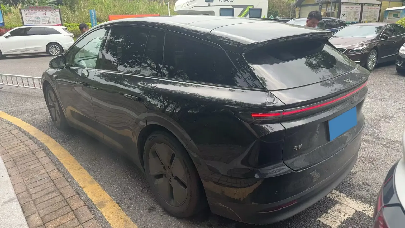 2025 Li i6 BEV,autocango,china used car exporter,china ev exporter,chinese used car exporter,chinese used ev exporter