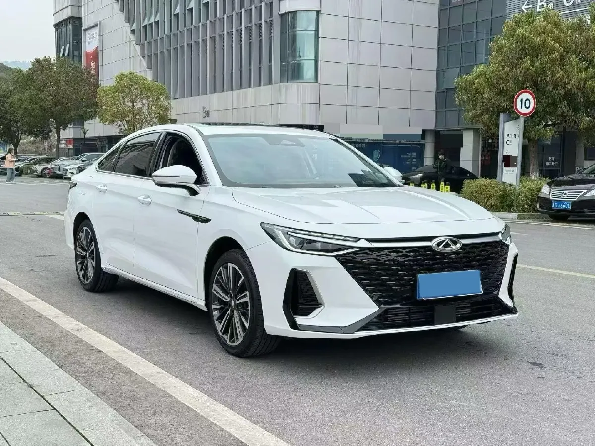 2025 Chery Arrizo 8 1.6T 197HP L4 7DCT,autocango,china used car exporter,china ev exporter,chinese used car exporter,chinese used ev exporter