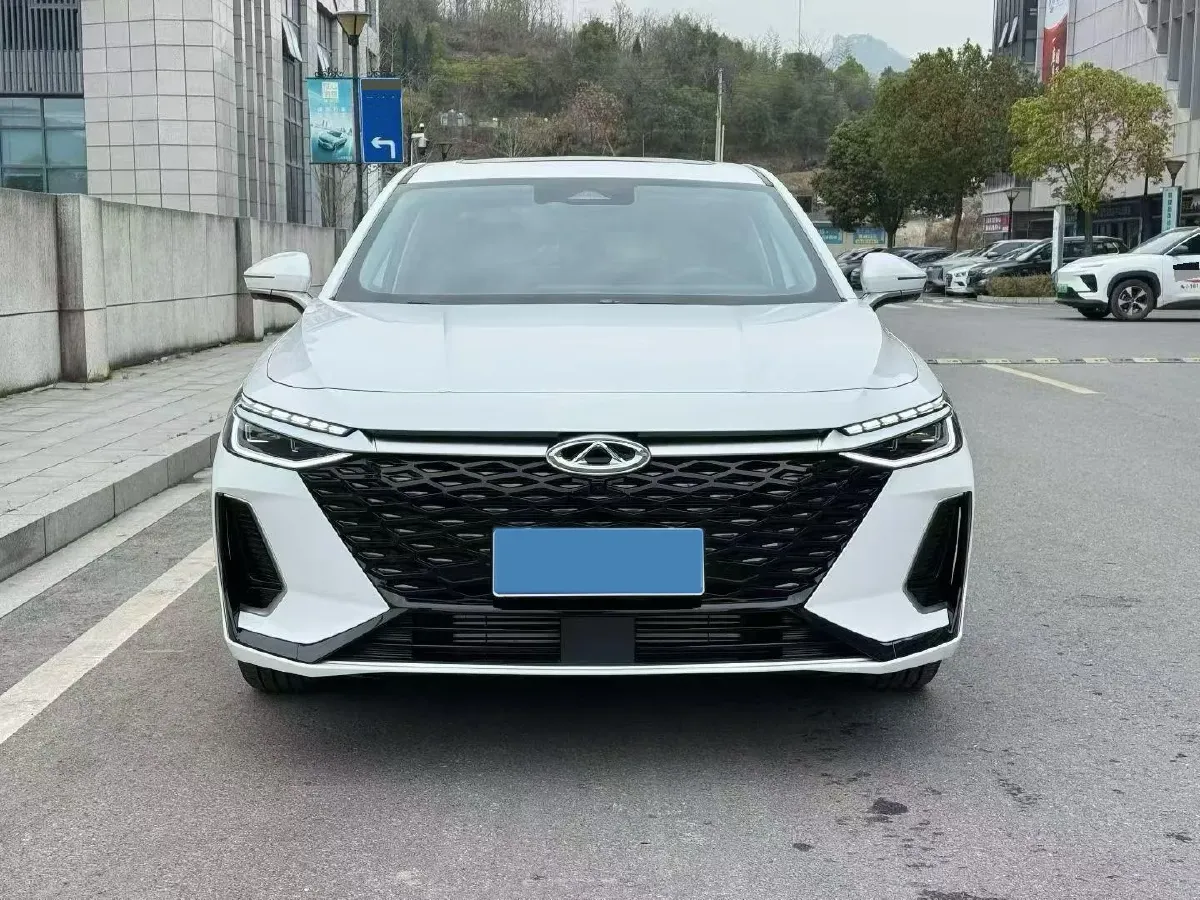 2025 Chery Arrizo 8 1.6T 197HP L4 7DCT,autocango,china used car exporter,china ev exporter,chinese used car exporter,chinese used ev exporter