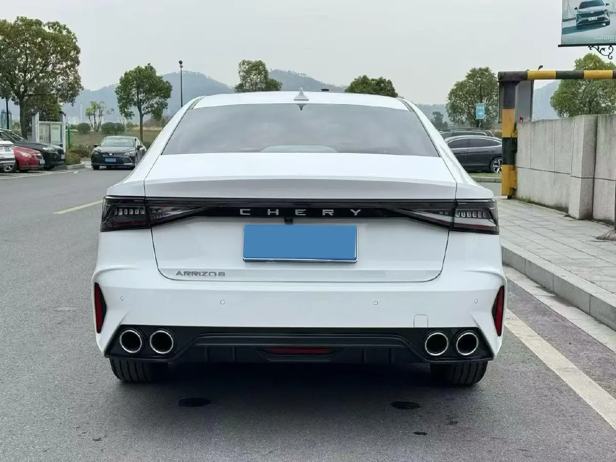 2025 Chery Arrizo 8 1.6T 197HP L4 7DCT,autocango,china used car exporter,china ev exporter,chinese used car exporter,chinese used ev exporter