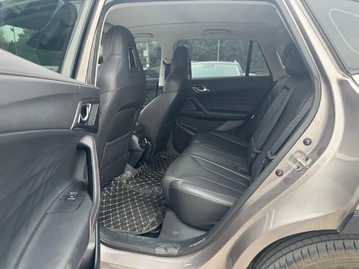 2023 Roewe RX5 1.5T 188HP L4 AMT PHEV 12.3KWH,autocango,china used car exporter,china ev exporter,chinese used car exporter,chinese used ev exporter