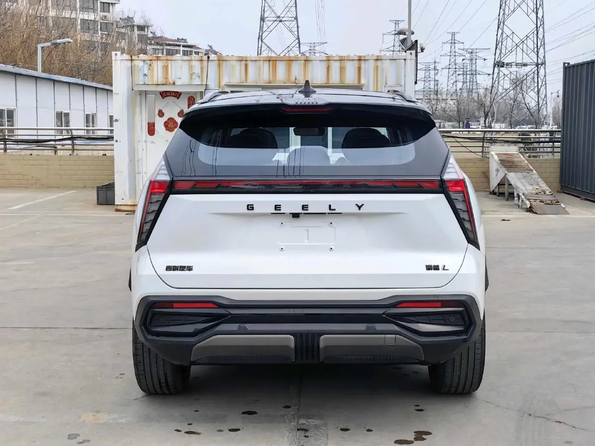 2023 Geely StarRay 2.0T 218HP L4 7DCT,autocango,china used car exporter,china ev exporter,chinese used car exporter,chinese used ev exporter