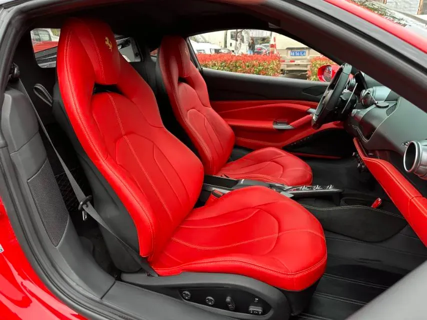 2019 Aston Martin DB11 5.2T 639HP V12 8AT,autocango,china used car exporter,china ev exporter,chinese used car exporter,chinese used ev exporter