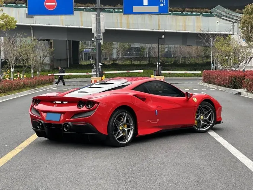 2019 Aston Martin DB11 5.2T 639HP V12 8AT,autocango,china used car exporter,china ev exporter,chinese used car exporter,chinese used ev exporter