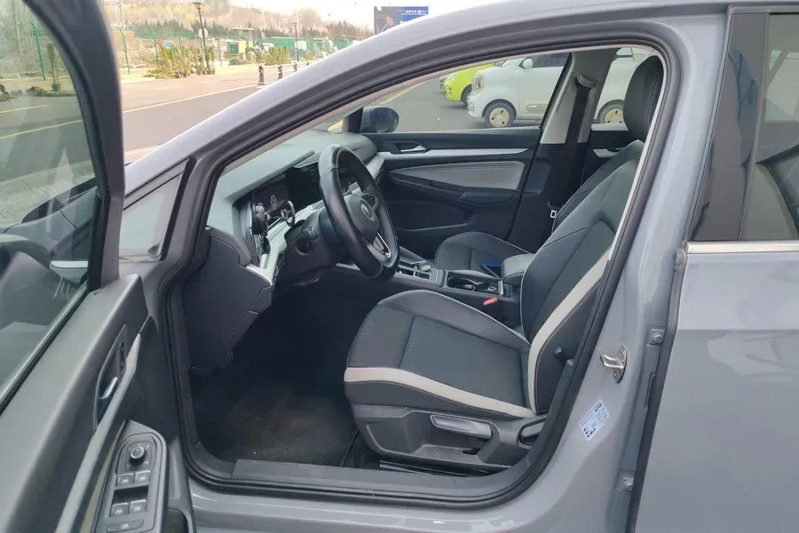 2021 Volkswagen Golf 1.4T 150HP L4 7DCT,autocango,china used car exporter,china ev exporter,chinese used car exporter,chinese used ev exporter