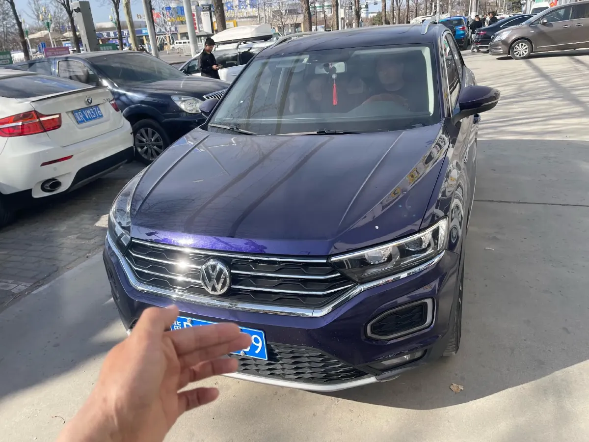 2019 Volkswagen T-Roc 1.4T 150HP L4 7DCT,autocango,china used car exporter,china ev exporter,chinese used car exporter,chinese used ev exporter