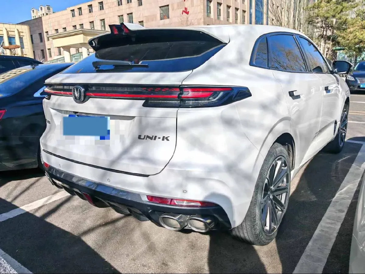 2021 ChangAn UNI-K 2.0T 233HP L4 8AT,autocango,china used car exporter,china ev exporter,chinese used car exporter,chinese used ev exporter