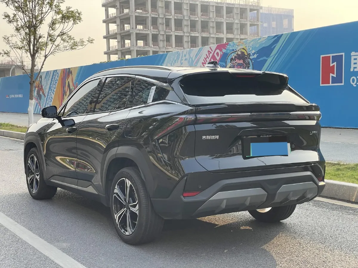 2025 Geely Galaxy L7 1.5L 112HP L4 1DHT PHEV 18.4KWH,autocango,china used car exporter,china ev exporter,chinese used car exporter,chinese used ev exporter