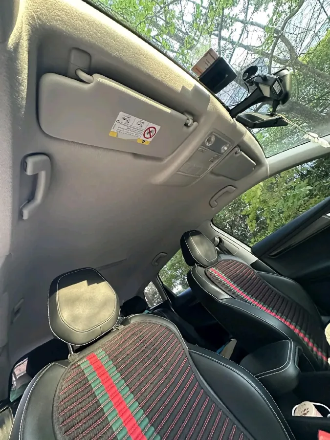 2021 Skoda Karoq 1.4T 150HP L4 7DCT,autocango,china used car exporter,china ev exporter,chinese used car exporter,chinese used ev exporter