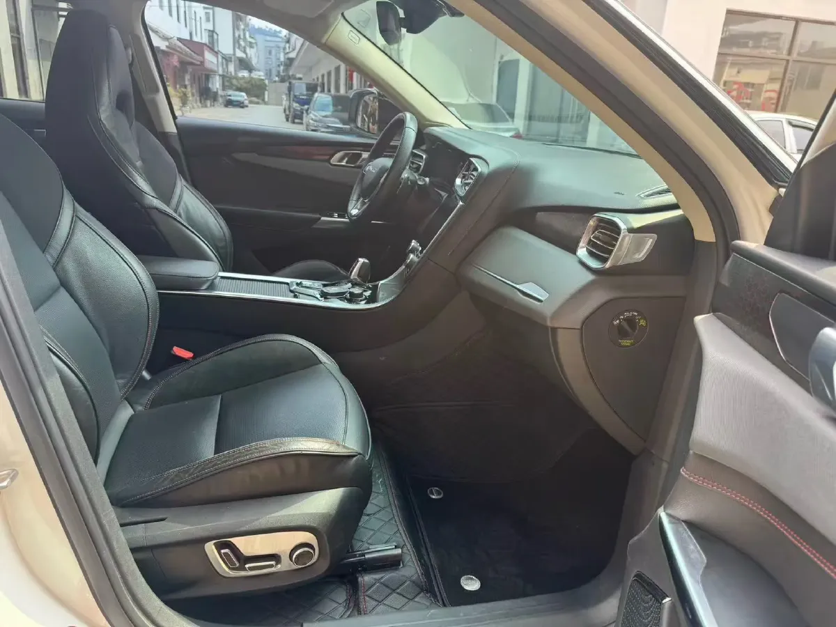 2017 Foton Sauvana 2.0T 218HP L4 6AT,autocango,china used car exporter,china ev exporter,chinese used car exporter,chinese used ev exporter