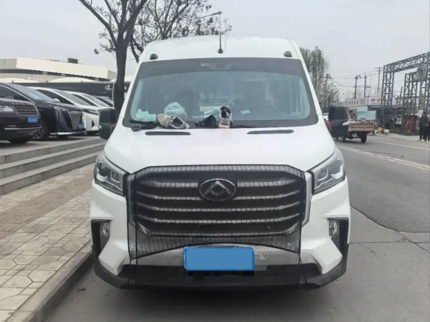 2022 MAXUS XinTu V90 2.0T 150HP L4 6MT,autocango,china used car exporter,china ev exporter,chinese used car exporter,chinese used ev exporter
