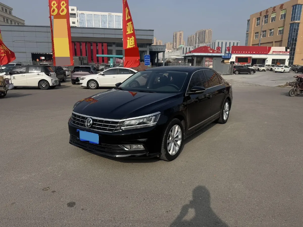 2017 Volkswagen Passat 1.8T 180HP L4 7DCT,autocango,china used car exporter,china ev exporter,chinese used car exporter,chinese used ev exporter