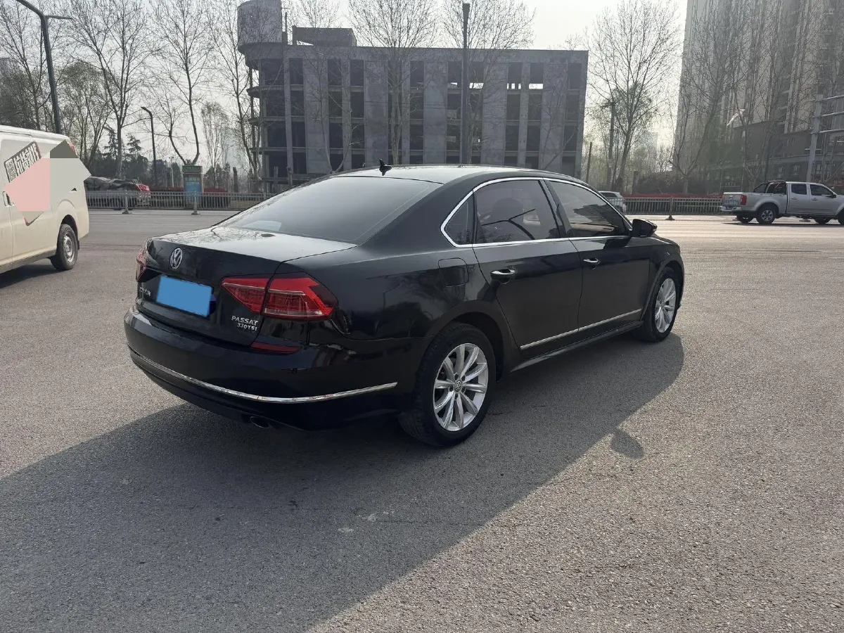2017 Volkswagen Passat 1.8T 180HP L4 7DCT,autocango,china used car exporter,china ev exporter,chinese used car exporter,chinese used ev exporter