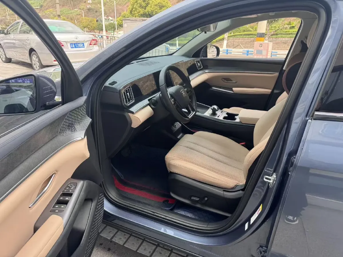 2024 BYD Song Pro 1.5L 110HP L4 E-CVT PHEV 12.9KWH,autocango,china used car exporter,china ev exporter,chinese used car exporter,chinese used ev exporter