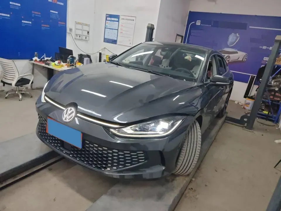 2024 Volkswagen Lamando 1.4T 150HP L4 7DCT,autocango,china used car exporter,china ev exporter,chinese used car exporter,chinese used ev exporter