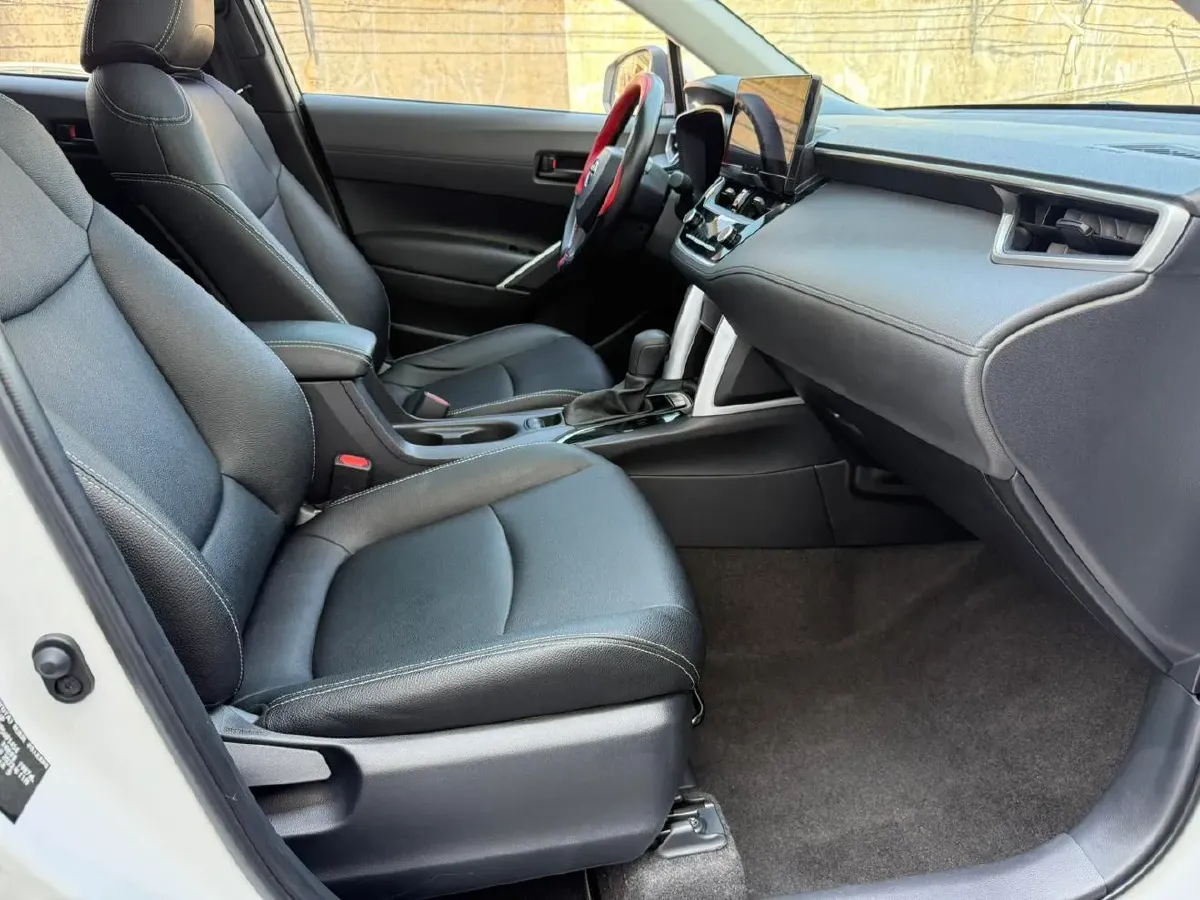 2023 Toyota Corolla Cross 2.0L 171HP L4 CVT,autocango,china used car exporter,china ev exporter,chinese used car exporter,chinese used ev exporter