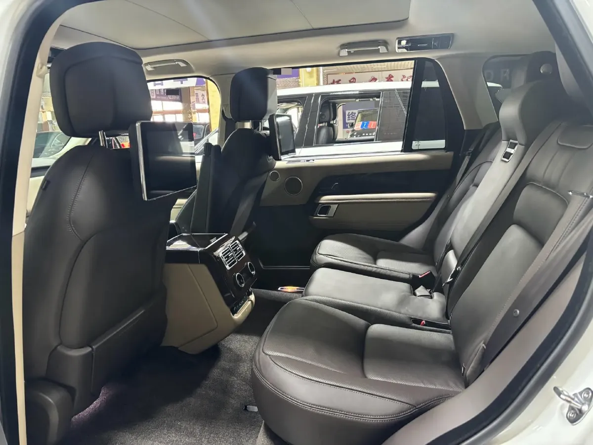 2021 Land Rover Range Rover 3.0T 400HP L6 8AT,autocango,china used car exporter,china ev exporter,chinese used car exporter,chinese used ev exporter