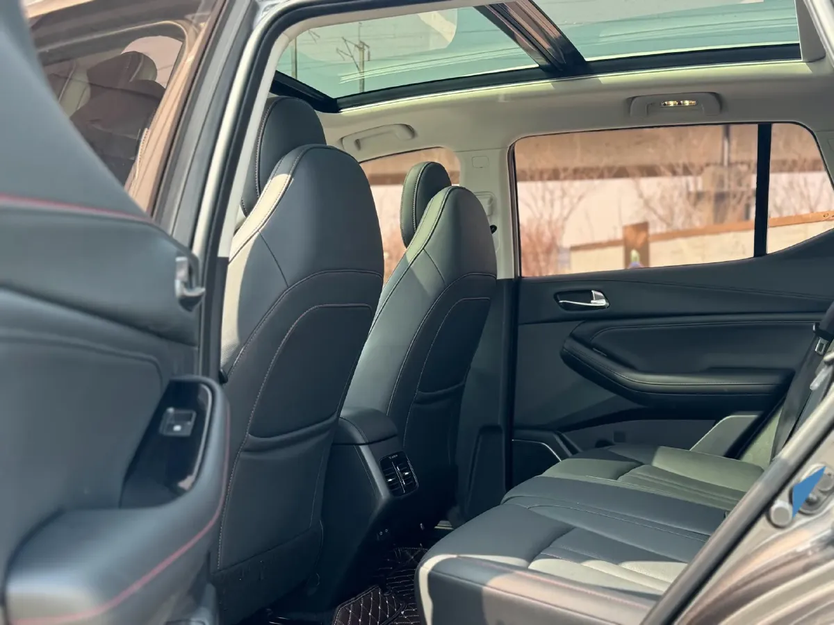 2020 GAC Trumpchi GS4 1.5T 169HP L4 6AT,autocango,china used car exporter,china ev exporter,chinese used car exporter,chinese used ev exporter