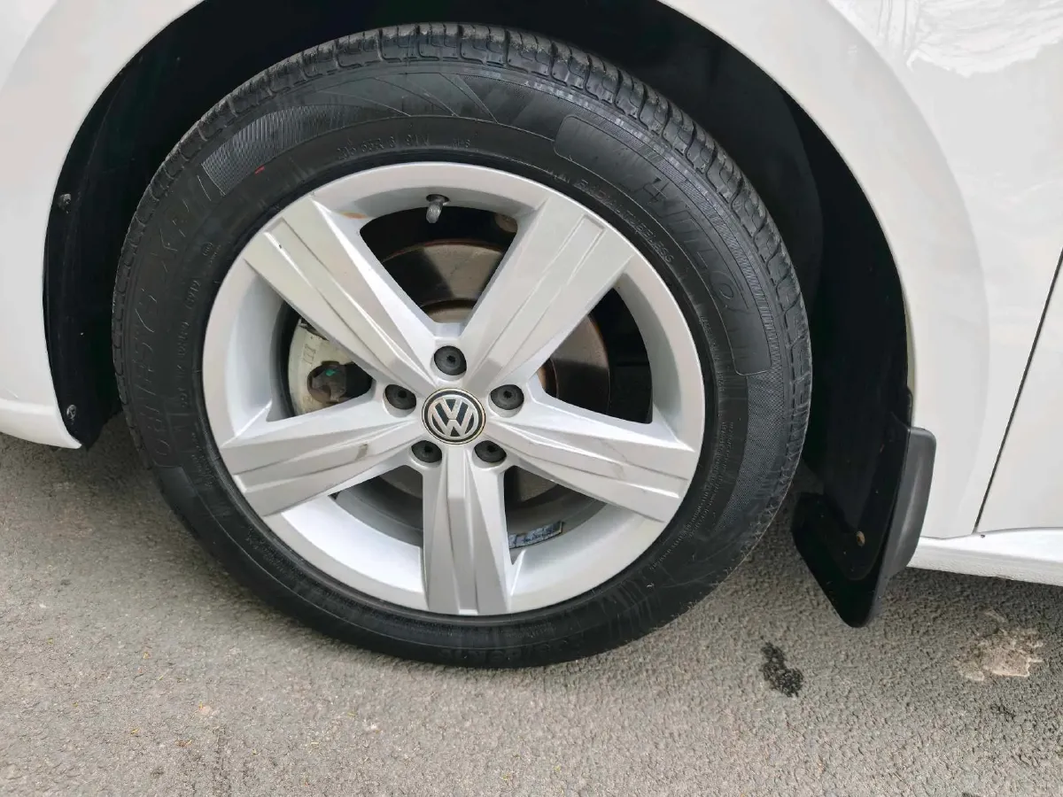 2017 Volkswagen Lavida 1.6L 110HP L4 6AT,autocango,china used car exporter,china ev exporter,chinese used car exporter,chinese used ev exporter