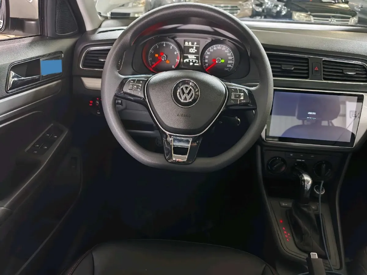 2017 Volkswagen Lavida 1.6L 110HP L4 6AT,autocango,china used car exporter,china ev exporter,chinese used car exporter,chinese used ev exporter
