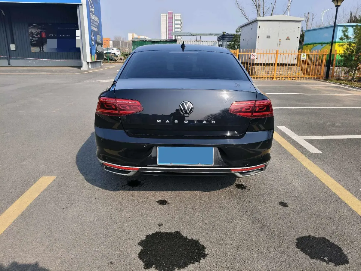 2020 Volkswagen Magotan 2.0T 186HP L4 7DCT,autocango,china used car exporter,china ev exporter,chinese used car exporter,chinese used ev exporter