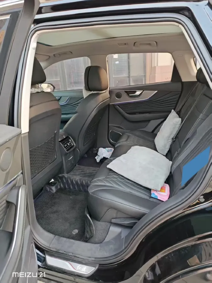 2023 HongQi HS5 2.0T 252HP L4 8AT,autocango,china used car exporter,china ev exporter,chinese used car exporter,chinese used ev exporter