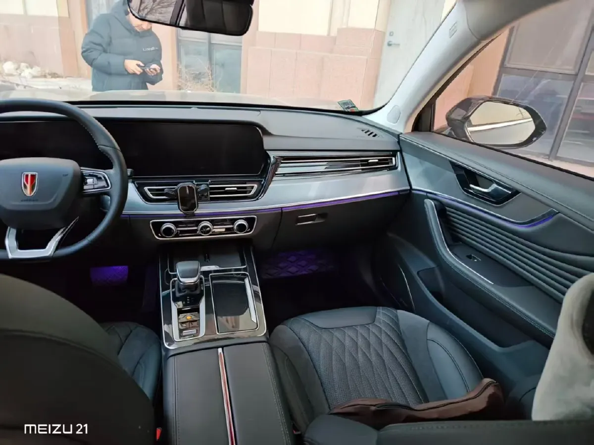 2023 HongQi HS5 2.0T 252HP L4 8AT,autocango,china used car exporter,china ev exporter,chinese used car exporter,chinese used ev exporter