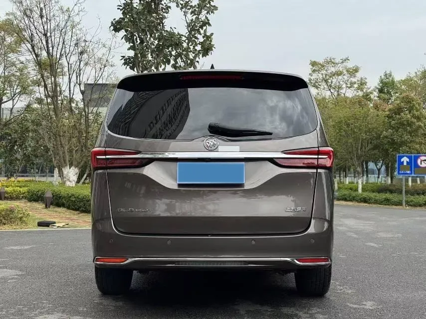2023 Buick GL8 2.0T 237HP L4 9AT,autocango,china used car exporter,china ev exporter,chinese used car exporter,chinese used ev exporter