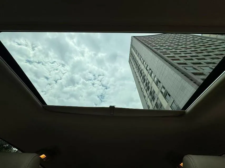 2023 Buick GL8 2.0T 237HP L4 9AT,autocango,china used car exporter,china ev exporter,chinese used car exporter,chinese used ev exporter