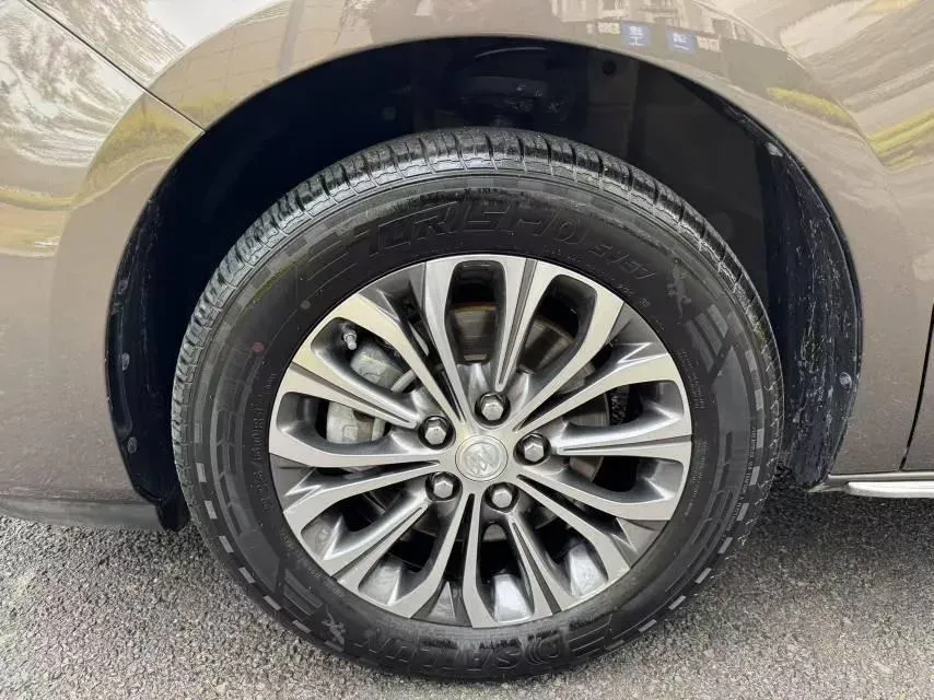 2023 Buick GL8 2.0T 237HP L4 9AT,autocango,china used car exporter,china ev exporter,chinese used car exporter,chinese used ev exporter