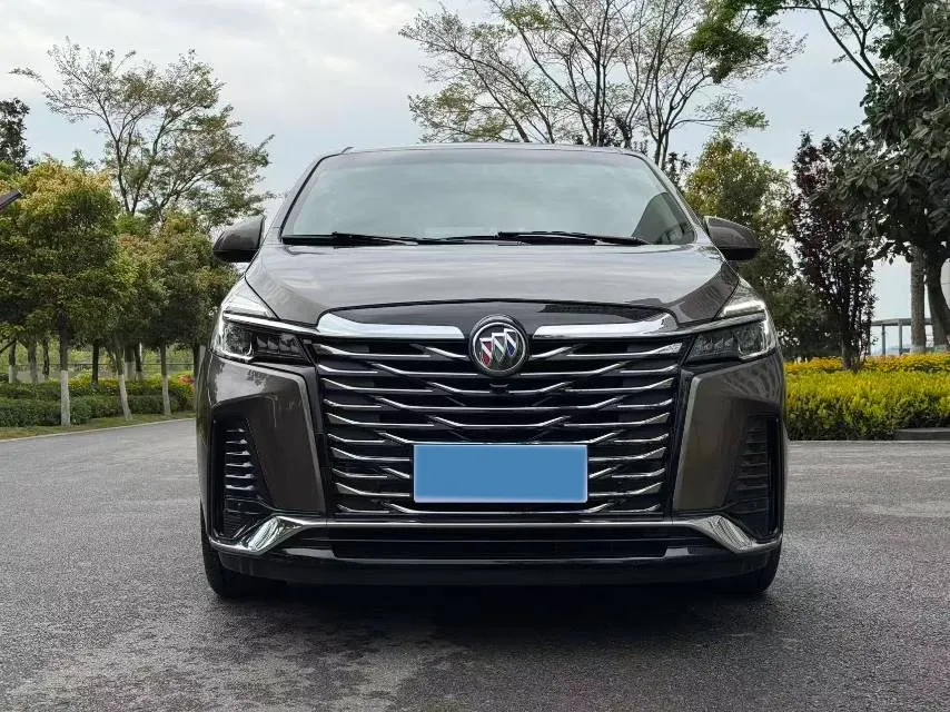 2023 Buick GL8 2.0T 237HP L4 9AT,autocango,china used car exporter,china ev exporter,chinese used car exporter,chinese used ev exporter