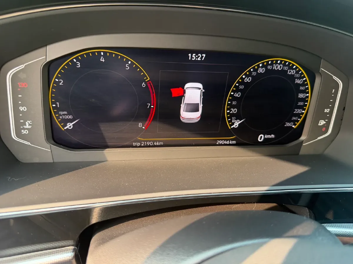 2024 Volkswagen Passat 2.0T 186HP L4 7DCT,autocango,china used car exporter,china ev exporter,chinese used car exporter,chinese used ev exporter