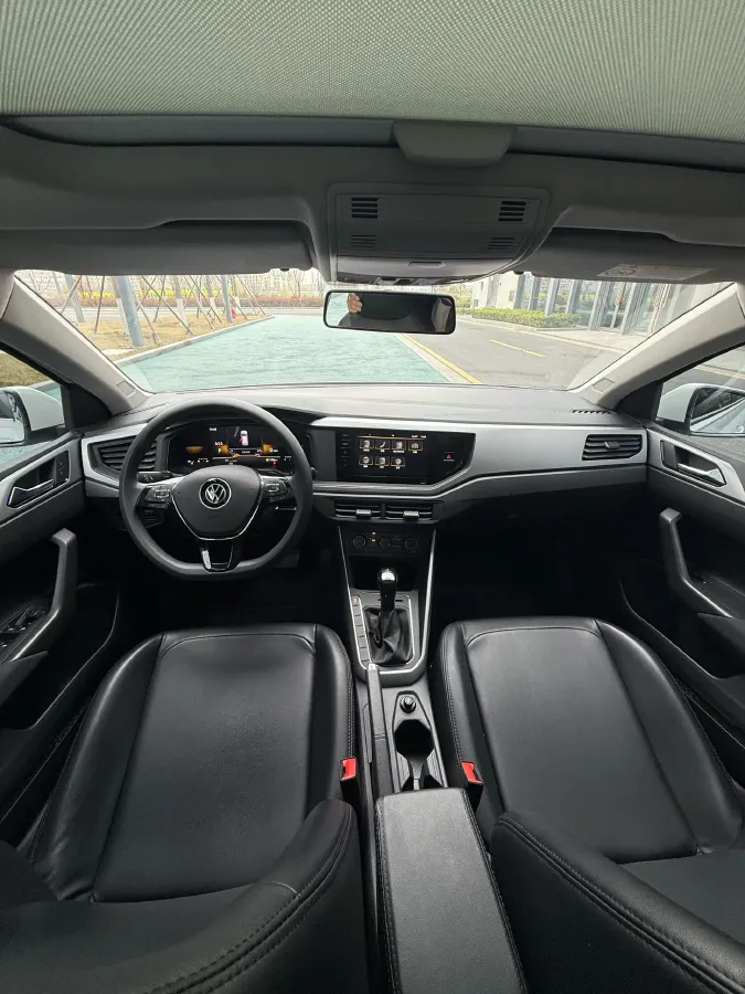 2023 Volkswagen Polo 1.5L 113HP L4 6AT,autocango,china used car exporter,china ev exporter,chinese used car exporter,chinese used ev exporter
