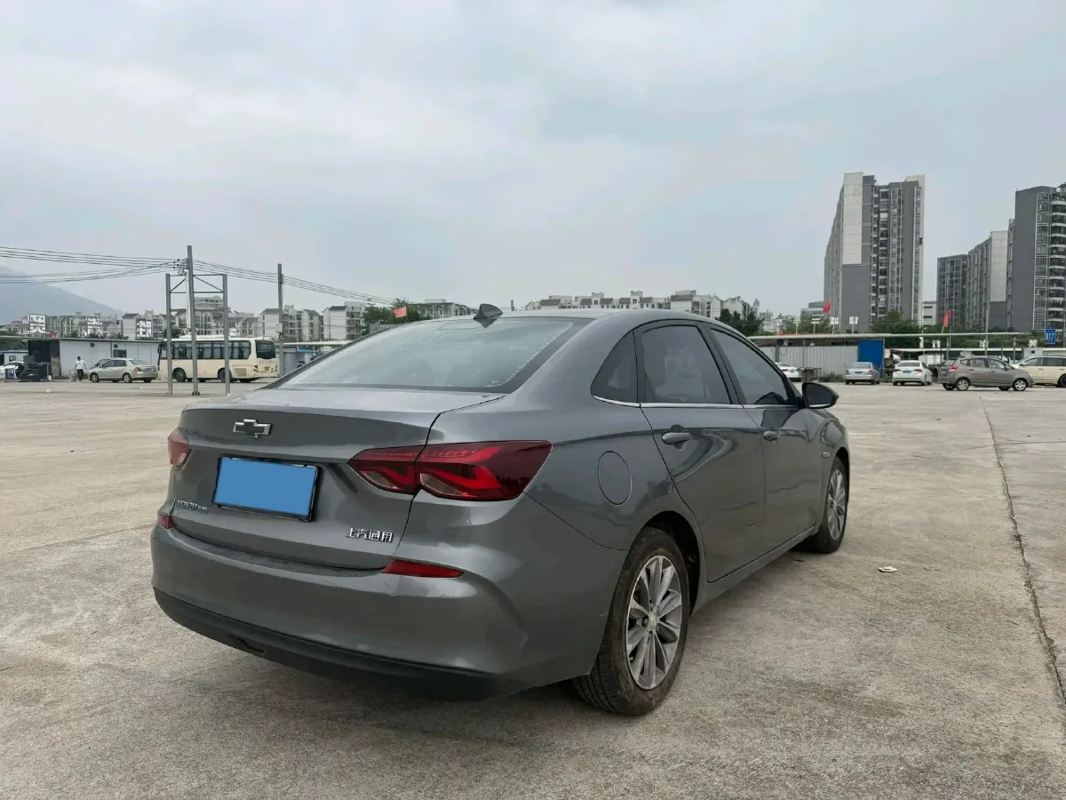 2021 Chevrolet Monza 1.5L 113HP L4 6AT,autocango,china used car exporter,china ev exporter,chinese used car exporter,chinese used ev exporter