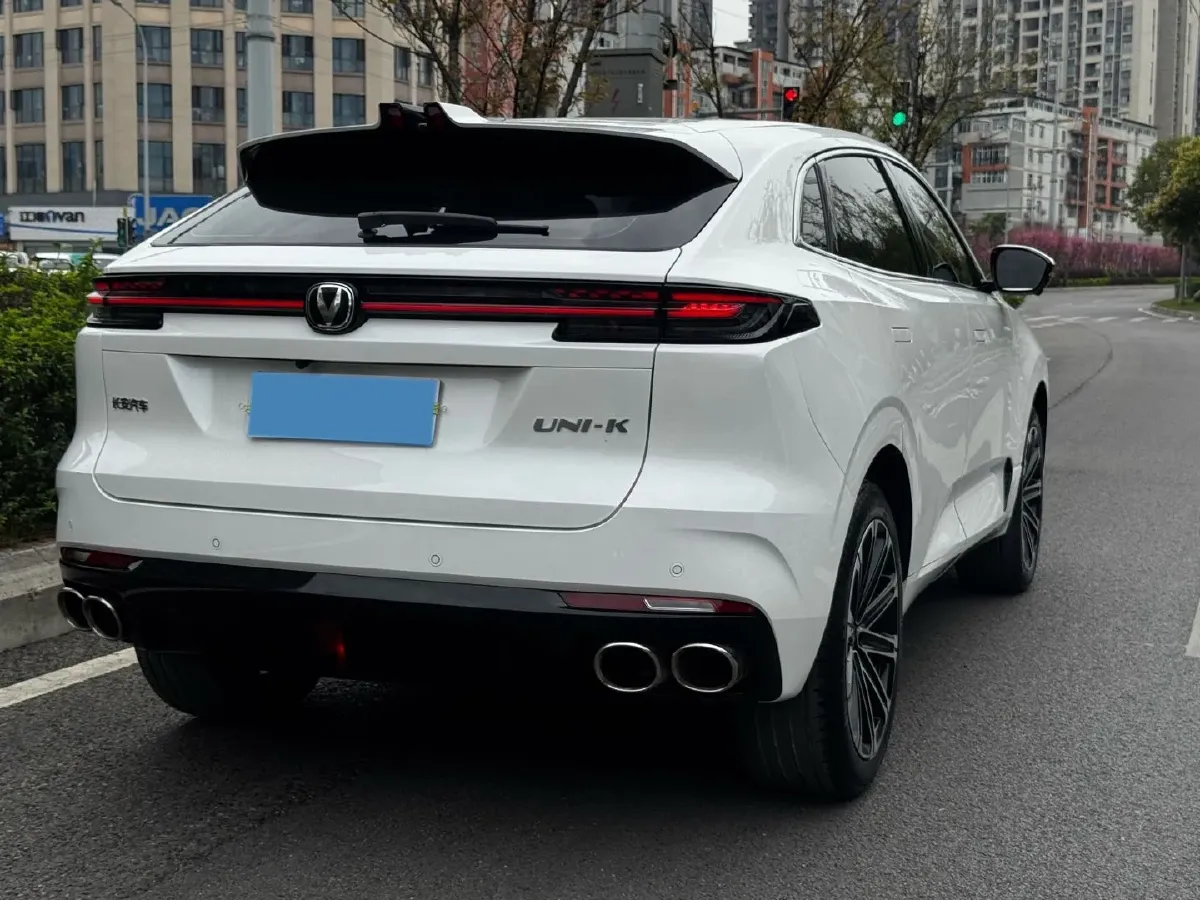 2021 ChangAn UNI-K 2.0T 233HP L4 8AT,autocango,china used car exporter,china ev exporter,chinese used car exporter,chinese used ev exporter