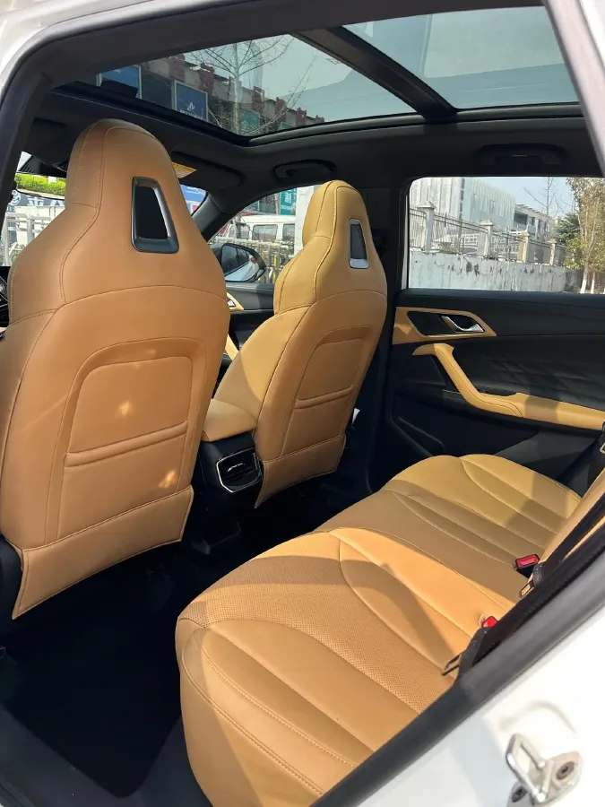 2023 Roewe RX5 1.5T 188HP L4 7DCT,autocango,china used car exporter,china ev exporter,chinese used car exporter,chinese used ev exporter