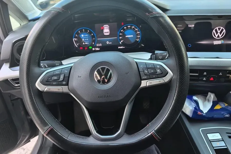 2021 Volkswagen Golf 1.4T 150HP L4 7DCT,autocango,china used car exporter,china ev exporter,chinese used car exporter,chinese used ev exporter